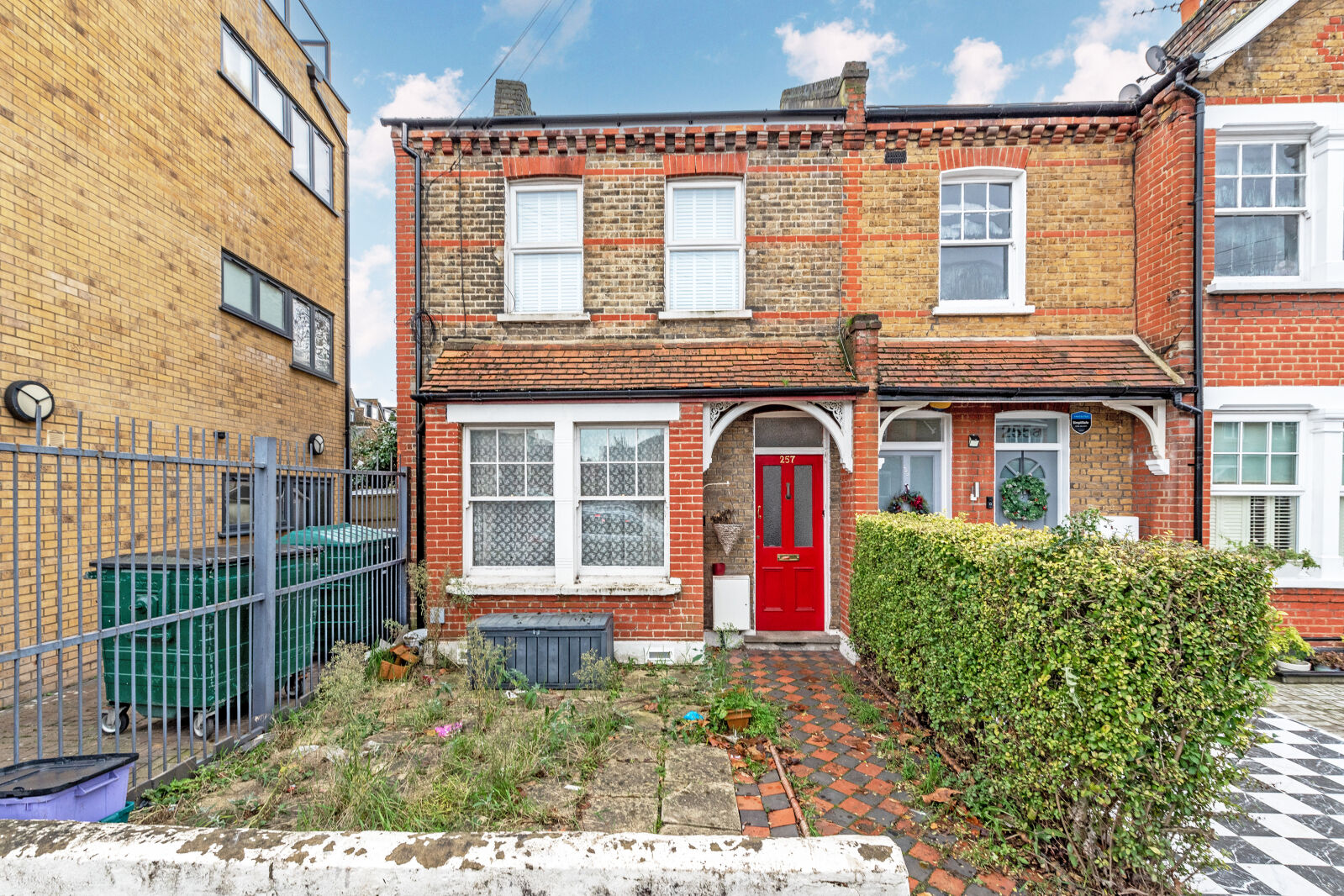 1 bedroom semi detached flat for sale South Park Road, London, SW19, main image