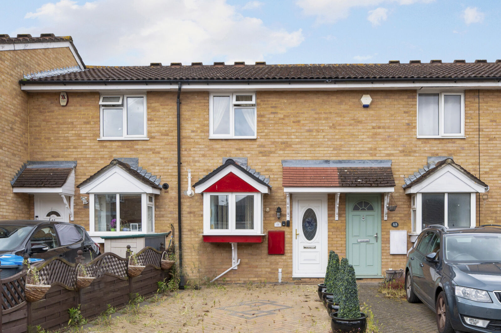 2 bedroom mid terraced house for sale Ranyard Close, Chessington, KT9, main image