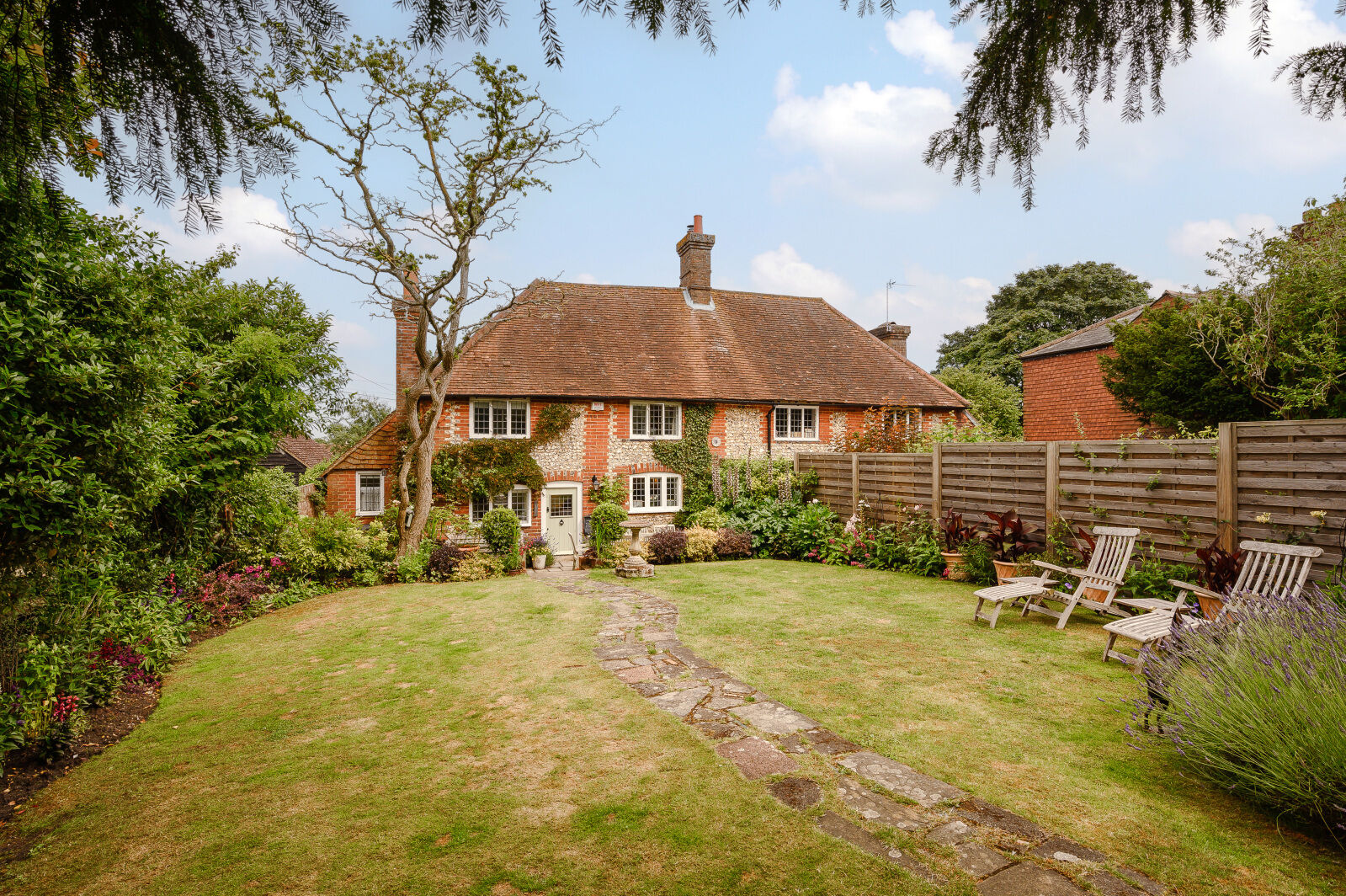 2 bedroom semi detached house for sale The Street, Guildford, GU4, main image