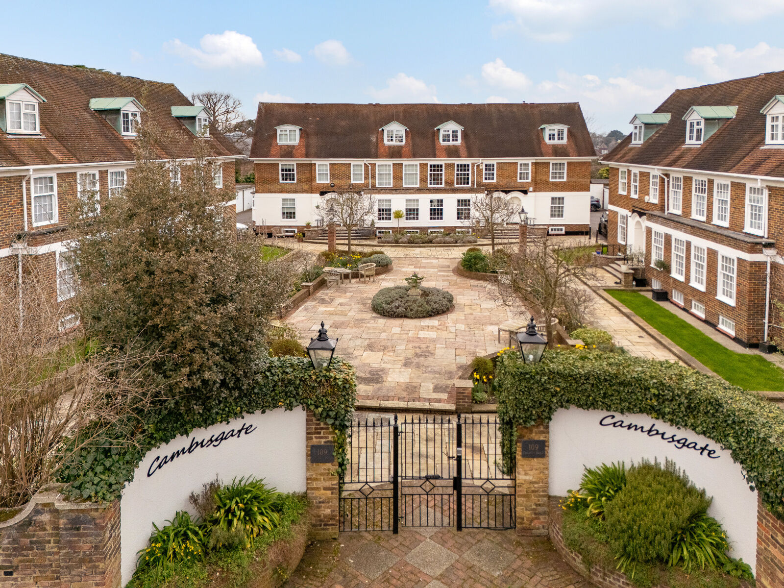 3 bedroom end terraced house for sale Cambisgate, 109 Church Road, SW19, main image