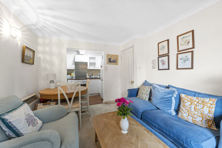 1 bedroom  flat for sale