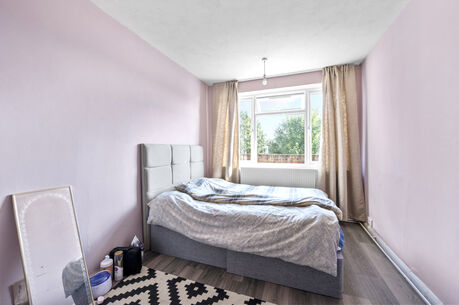 1 bedroom  flat for sale