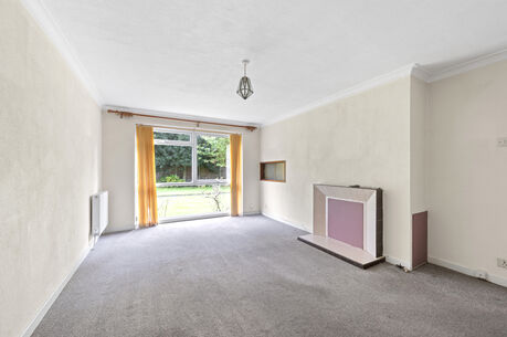 2 bedroom  flat for sale