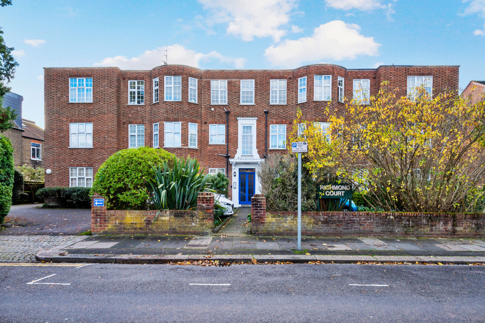 2 bedroom  flat for sale Richmond Road, London, SW20, main image