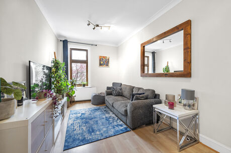 2 bedroom  flat for sale