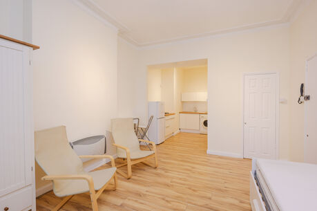 1 bedroom  flat for sale