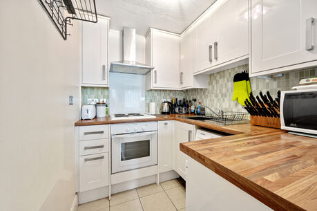 1 bedroom  flat for sale