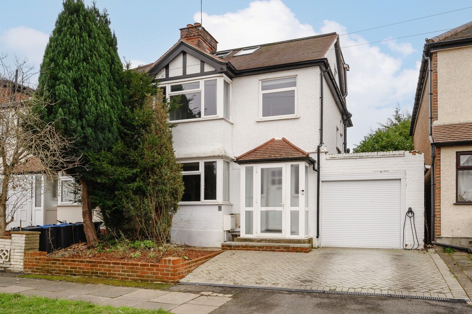 4 bedroom semi detached house for sale Victory Avenue, Morden, SM4, main image