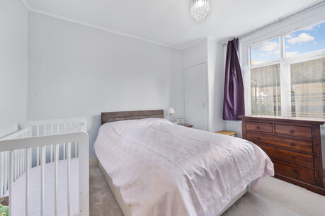 1 bedroom  flat for sale