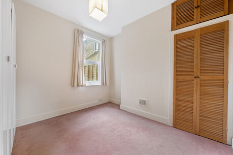 2 bedroom  flat to rent, Available unfurnished now