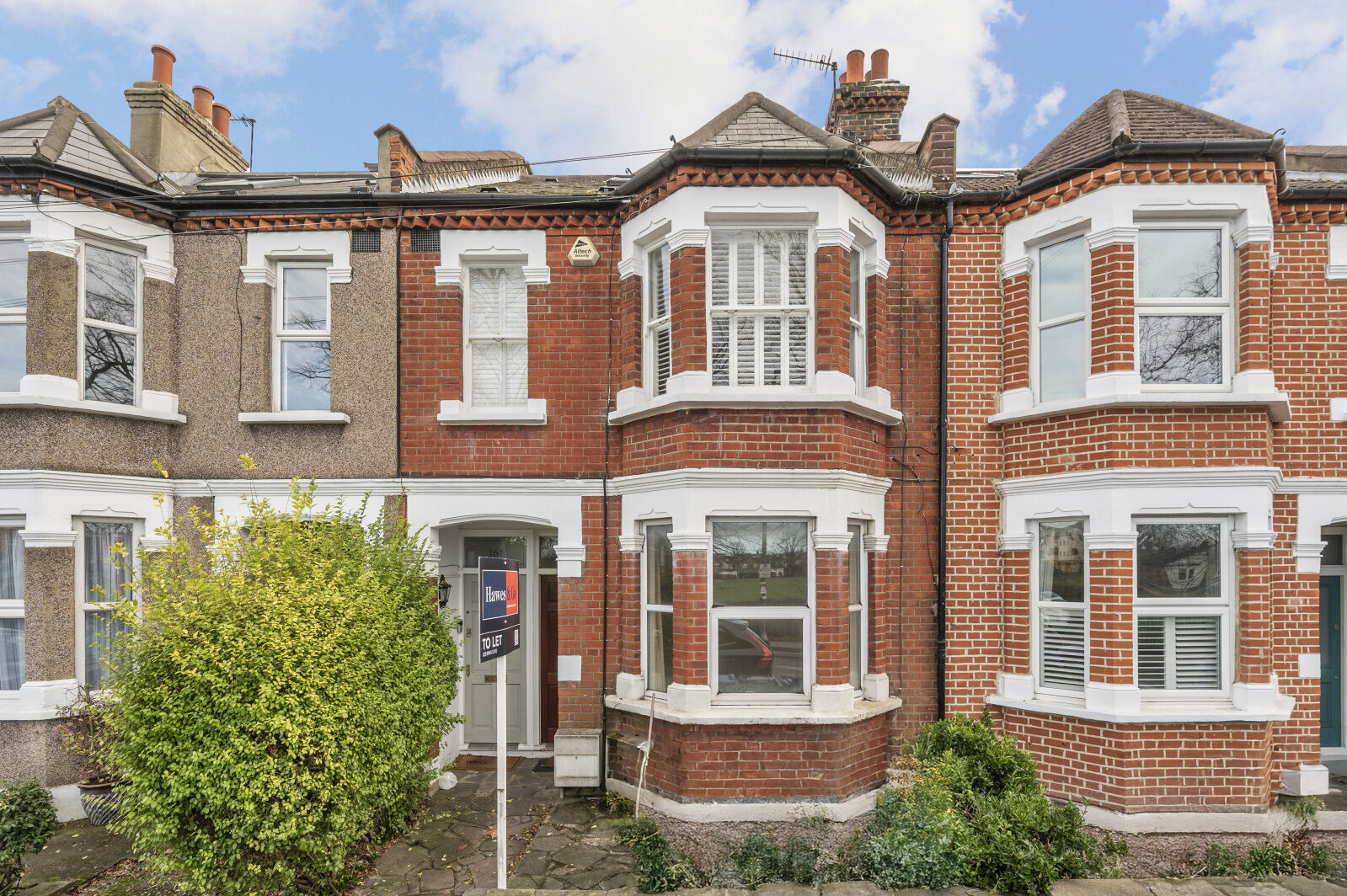 2 bedroom  flat to rent, Available unfurnished now Quicks Road, Wimbledon, SW19, main image