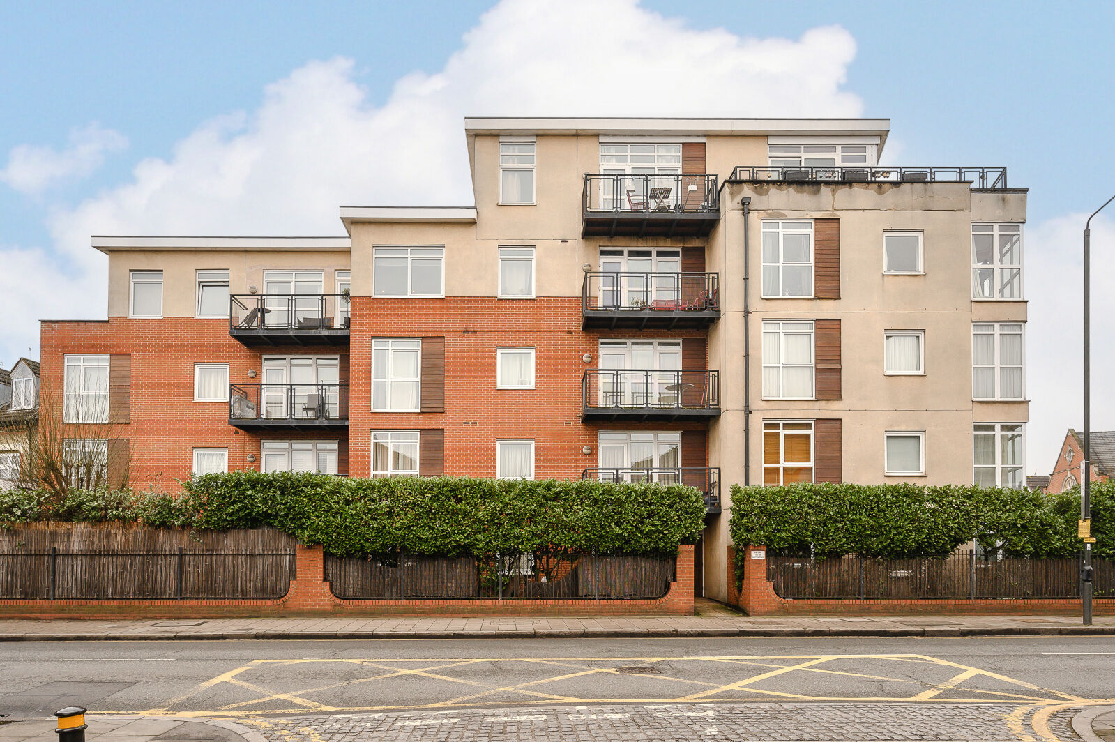 1 bedroom  flat for sale Merton Road, Wimbledon, SW19, main image