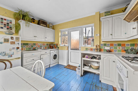 1 bedroom  flat for sale