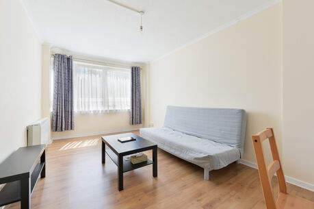 2 bedroom  flat to rent, Available from 23/08/2024