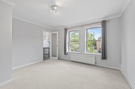 1 bedroom  flat for sale