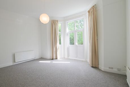 1 bedroom  flat to rent, Available unfurnished from 25/04/2025