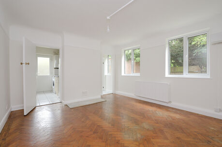 1 bedroom  flat for sale