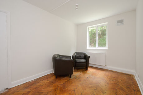 1 bedroom  flat for sale