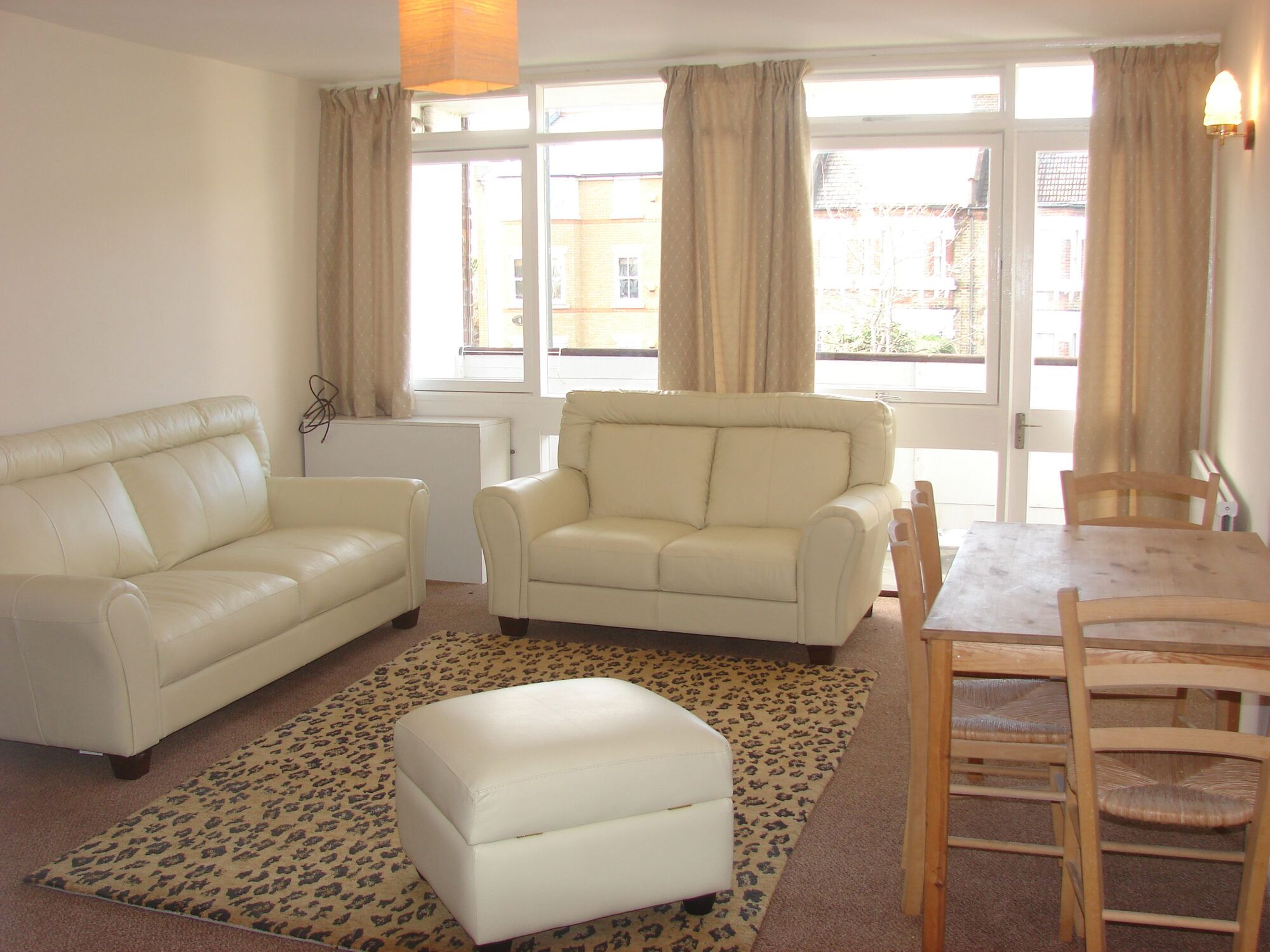 1 bedroom  flat to rent, Available furnished from 02/08/2024 Lambton Court, Lambton Road, SW20, main image